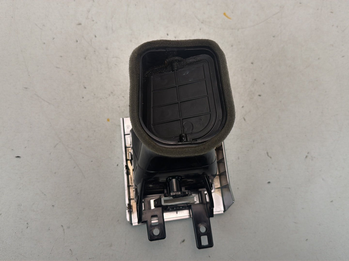 2012-2013 Land Rover Range Rover Sport Front Left Air Vent Grille Bezel OEM