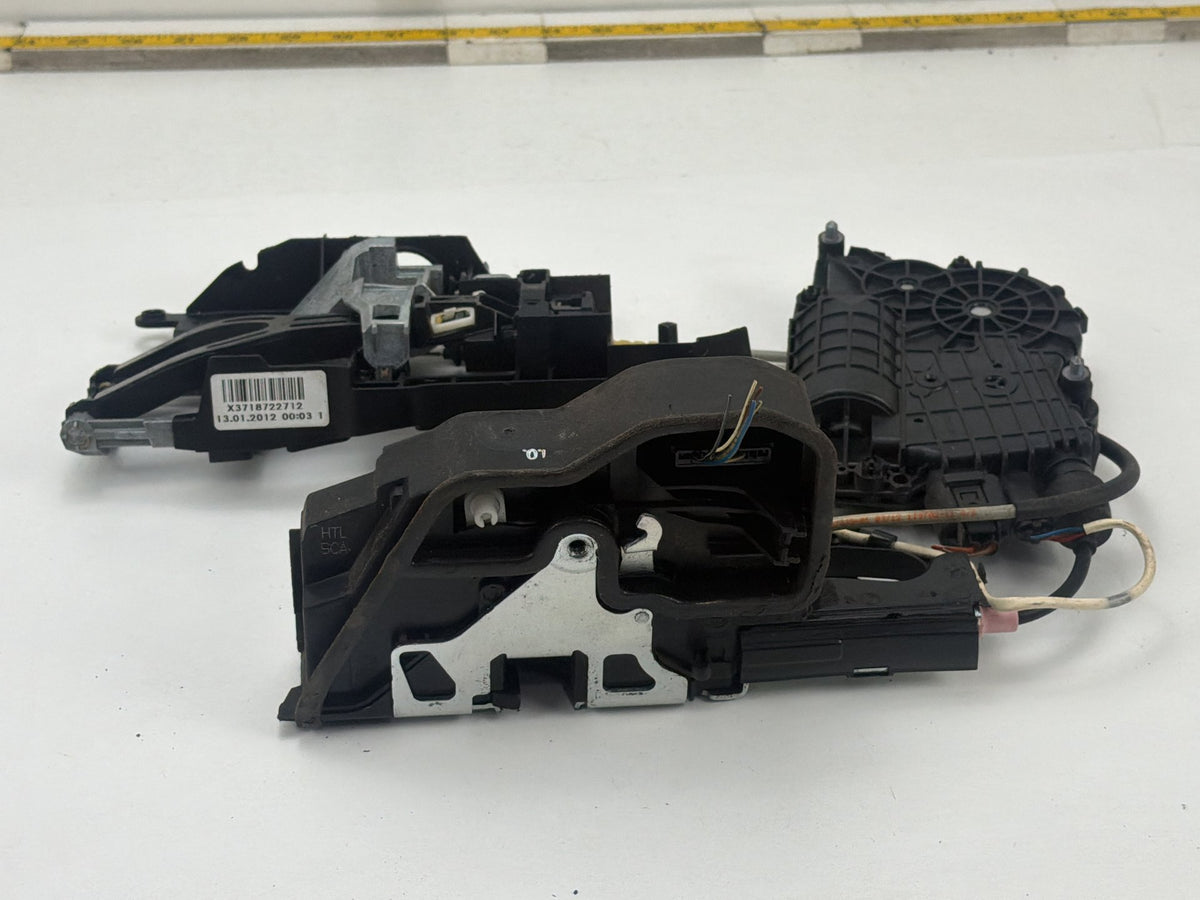 2011-2013 BMW 550i xDrive Rear Left Side Door Lock Actuator Handle Carrier OEM