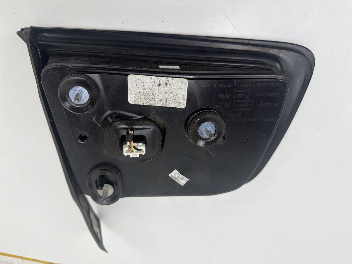 2011-2014 Dodge Charger LD - Rear Right Passenger Tail Light 57010414AF OEM