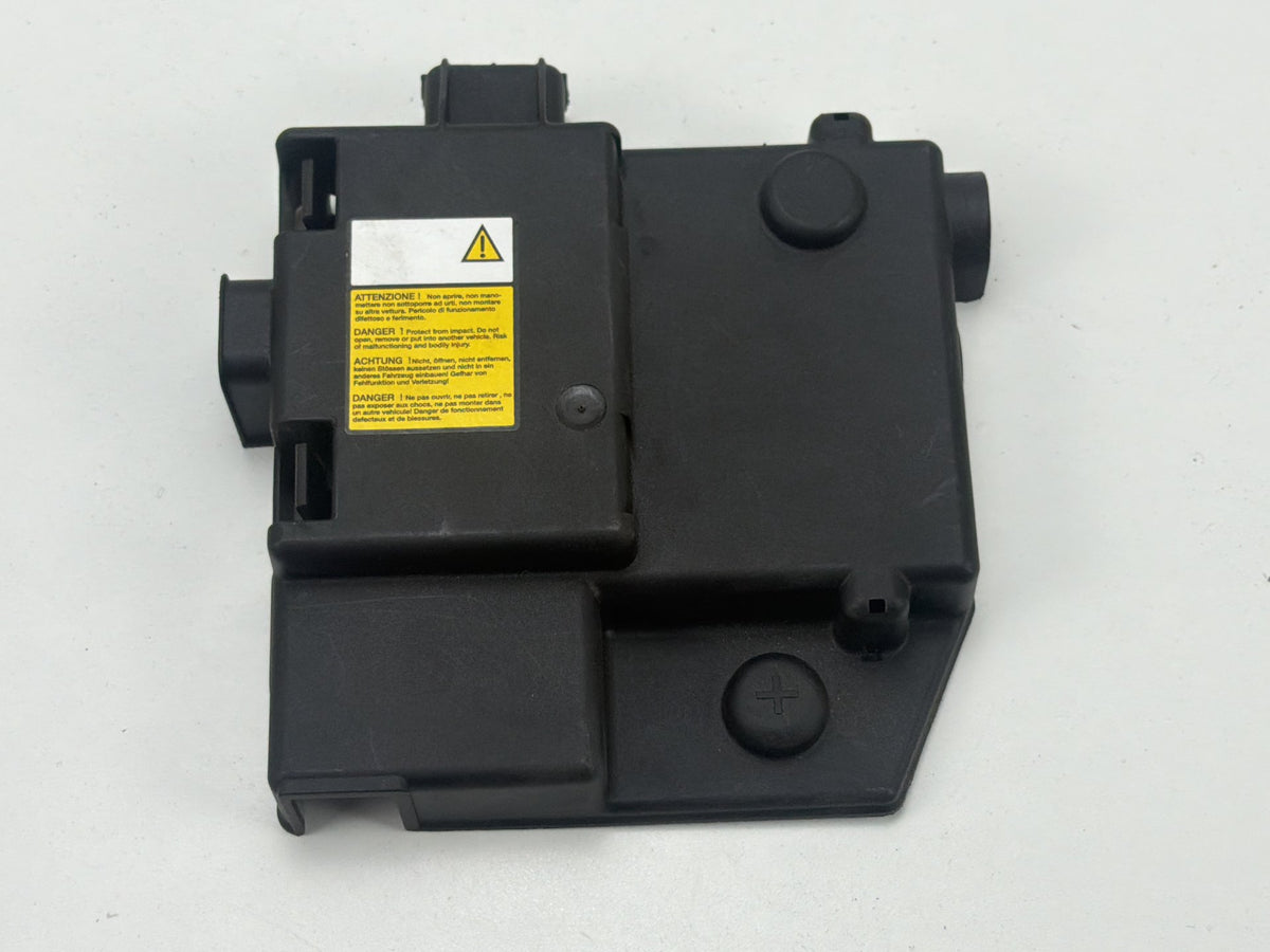 2014-2020 Maserati Quattroporte VI M156 Battery Terminal Fuse Box Cover Trim OEM