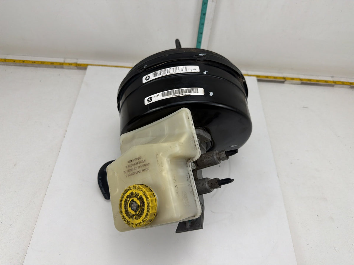 2014-2019 Jeep Grand Cherokee Power Brake Booster Master Cylinder 68190182AE OEM
