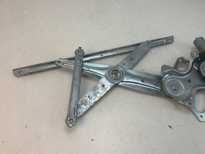 2015-2017 Toyota Sienna L30-Rear Left Door Window Regulator & Motor 85720-08061 OEM