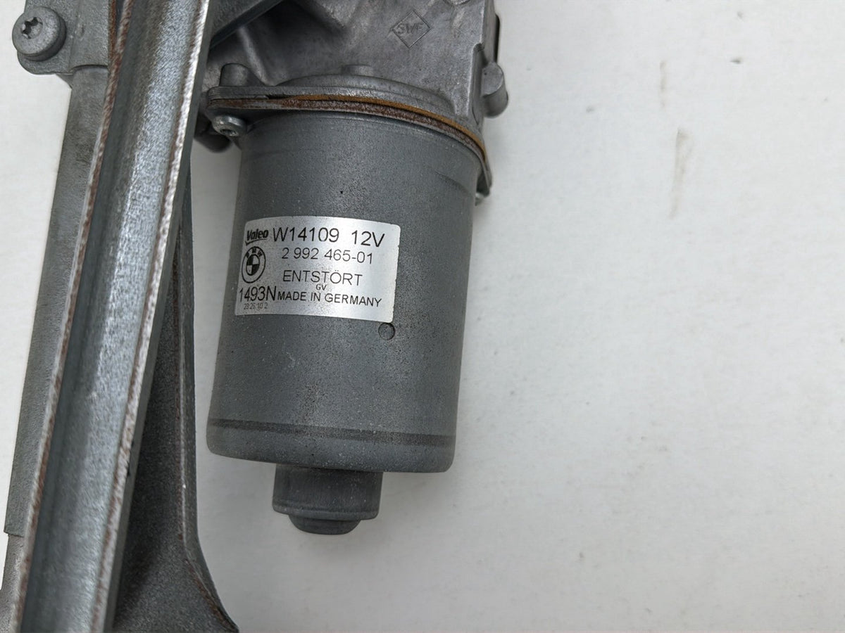 2010-2015 BMW X1 E84 Front Windshield Wiper Motor Transmission Linkage Assembly