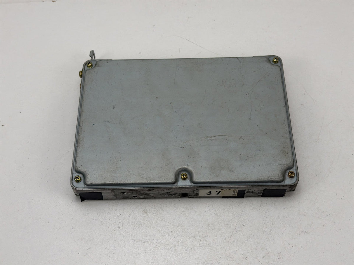 2003 Lexus ES300 Engine Computer Control Module Unit ECU 89666-33440 OEM