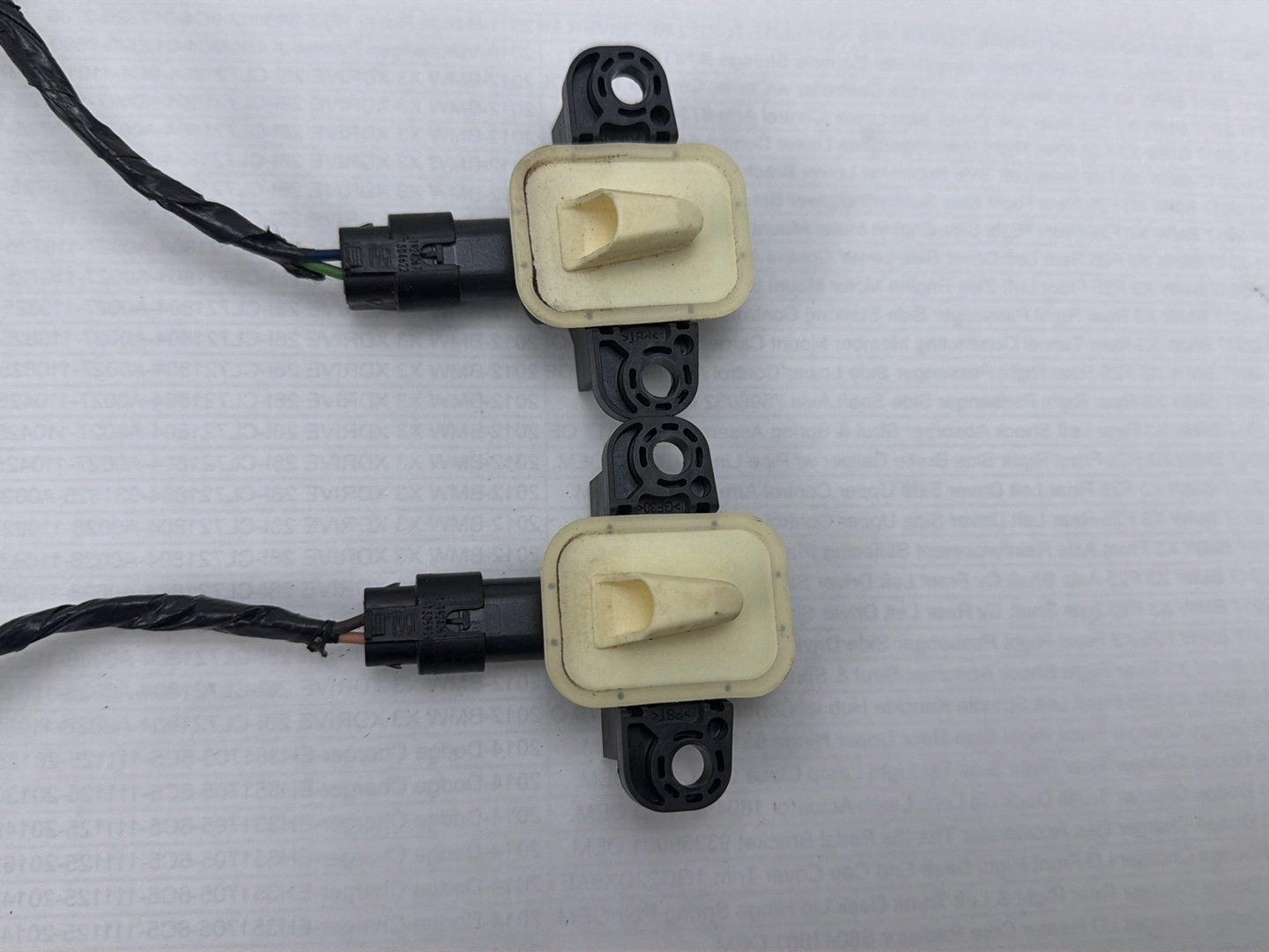 2013-2018 Ram 1500 Passive Keyless Entry Proximity Sensor Antenna 56038946AA OEM