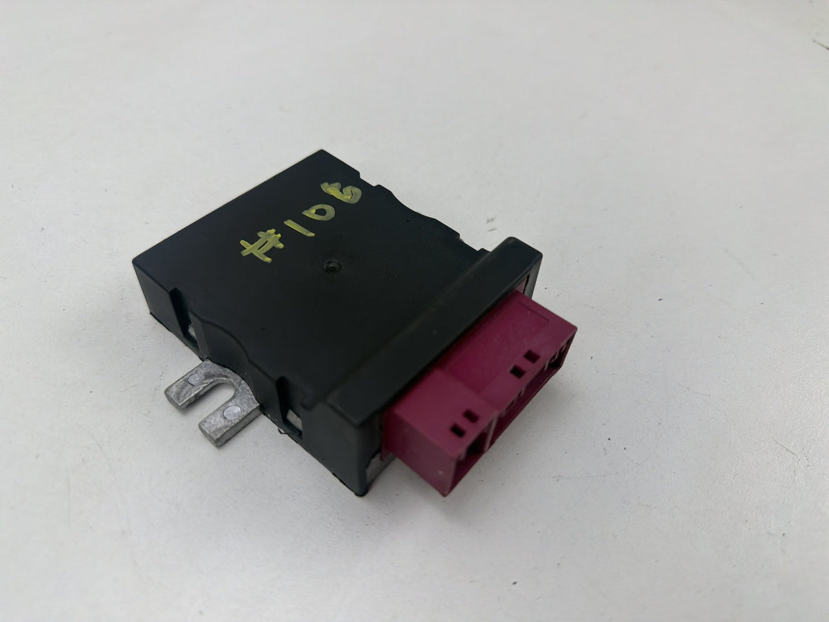 2011-2013 BMW 550i xDrive F10 Fuel Pump Control Module Unit 16147276073 OEM