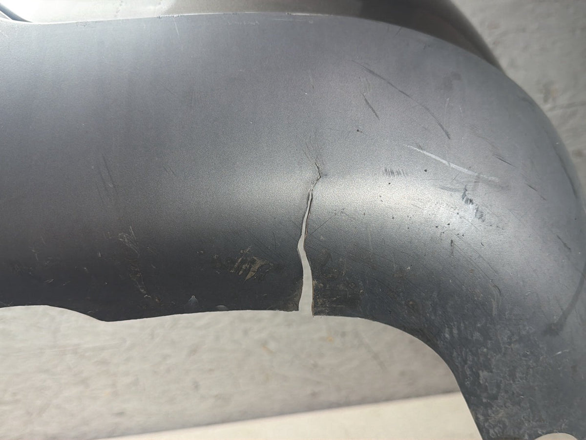 2003-2006 Lincoln Navigator U228 - Rear Bumper Cover OEM