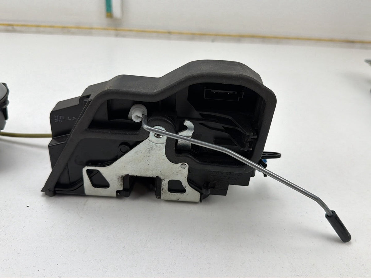 2013-2014 BMW X1 E84 Rear Left Door Lock Latch Actuator 7229459 OEM