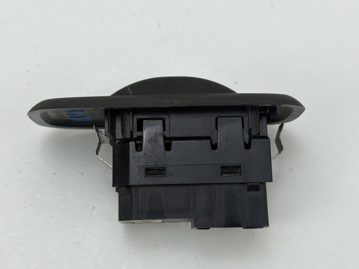 2006-2009 GMC Envoy Rear Left or Right Side Door Window Switch 15806861 OEM