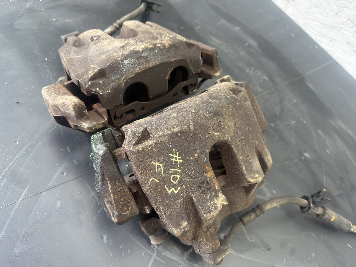 2012-2015 Jeep Grand Cherokee Front Left & Right Brake Calipers Set OEM