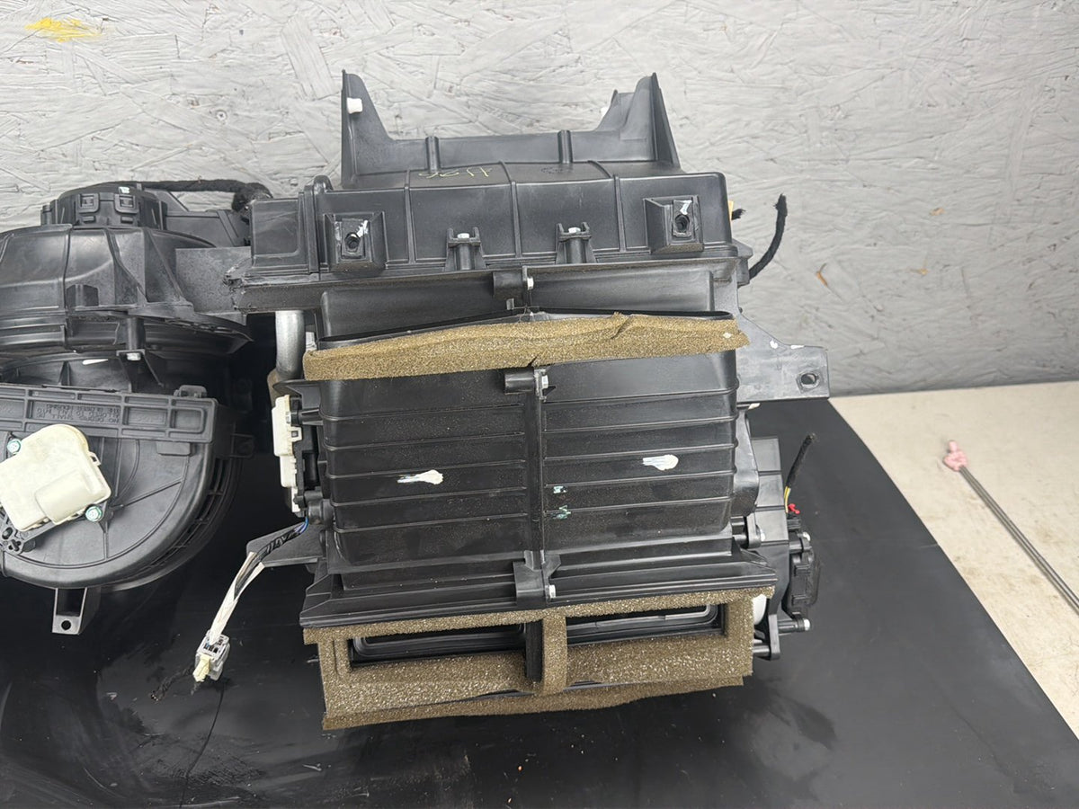2011-2019 Ford Explorer Front HVAC Heater A/C Climate Housing Box Assembly OEM