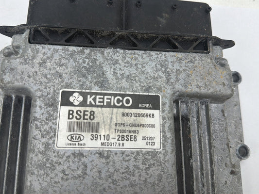 2016-2015 Kia Soul - Engine Computer Control Module 39110-2BSE8 OEM