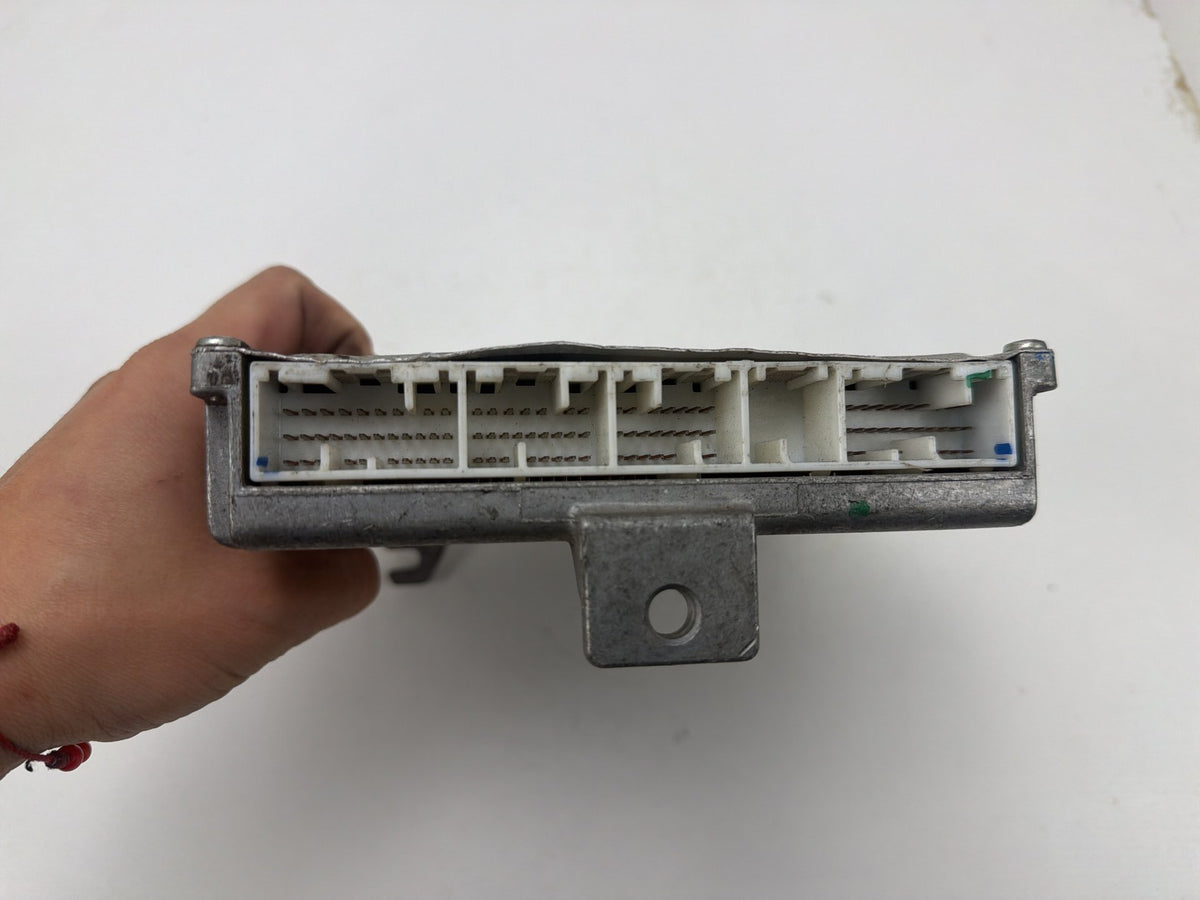 2004-2005 Honda Civic Engine Control Module ECM PCM ECU 37820-PZA-L62 OEM
