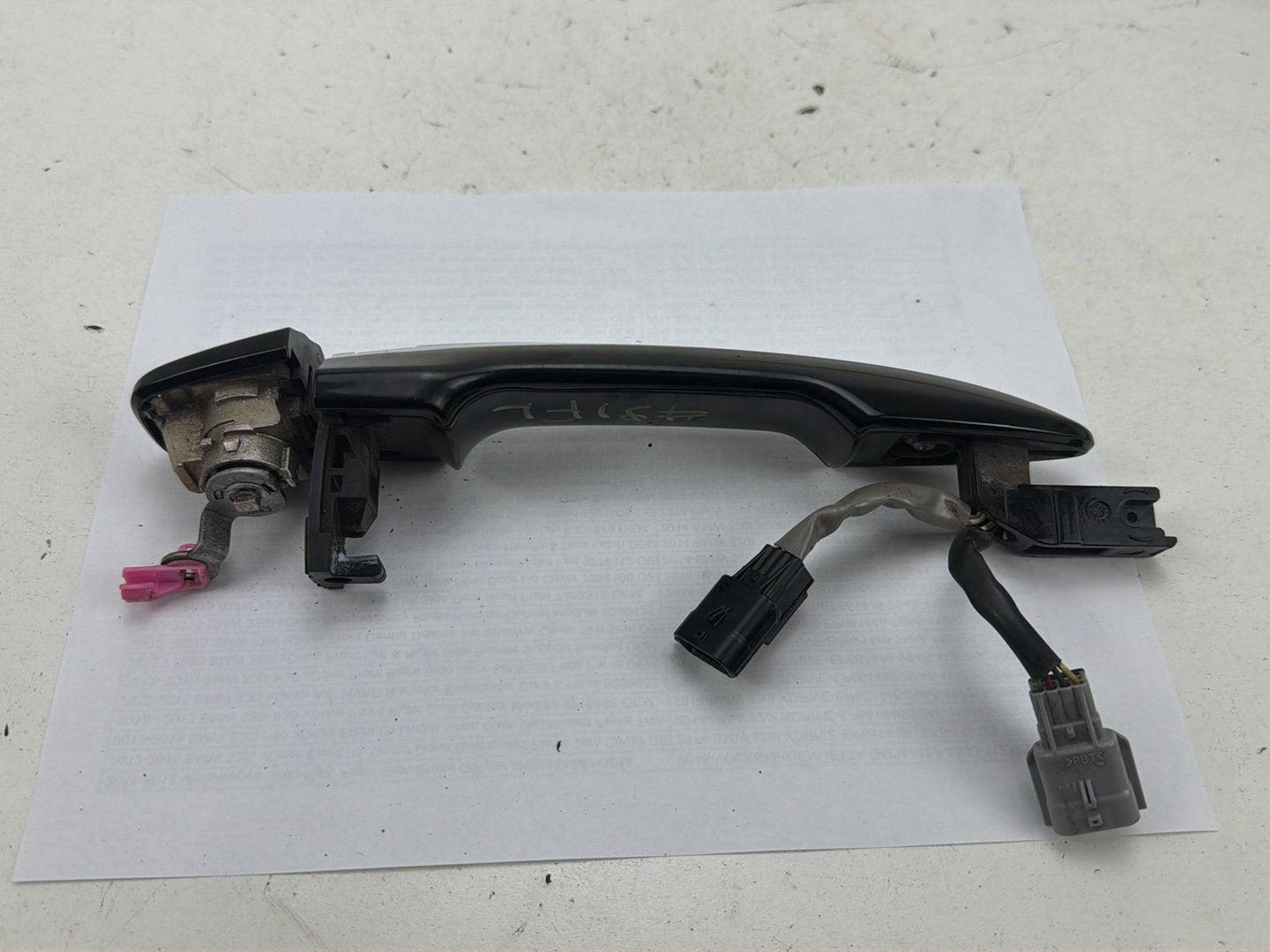 2014-2021 Infiniti Q50 Front Left Driver Side Exterior Outside Door Handle OEM