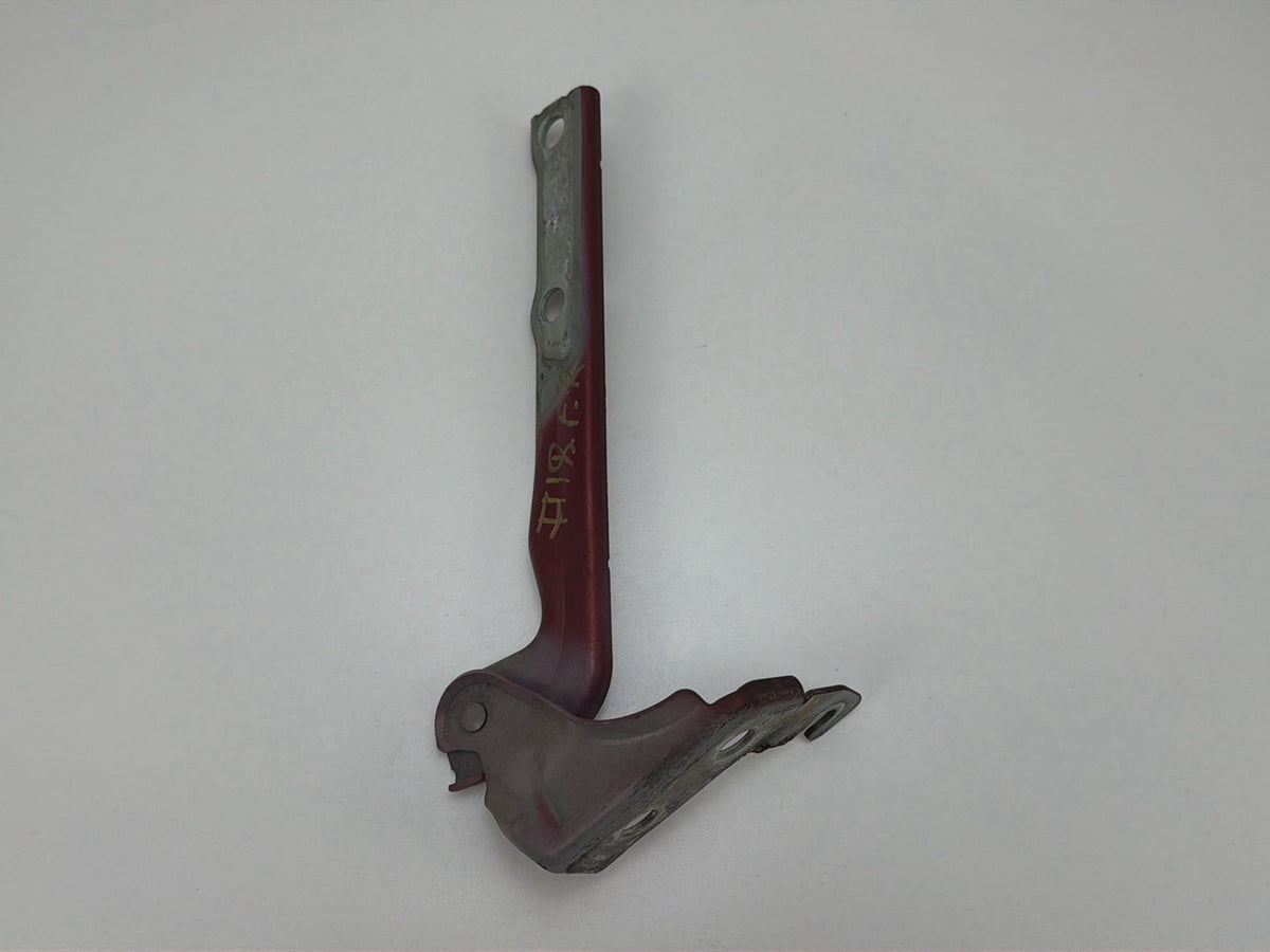 2013-2017 Volkswagen Tiguan Right Hood Hinge 5N0 823 302A OEM