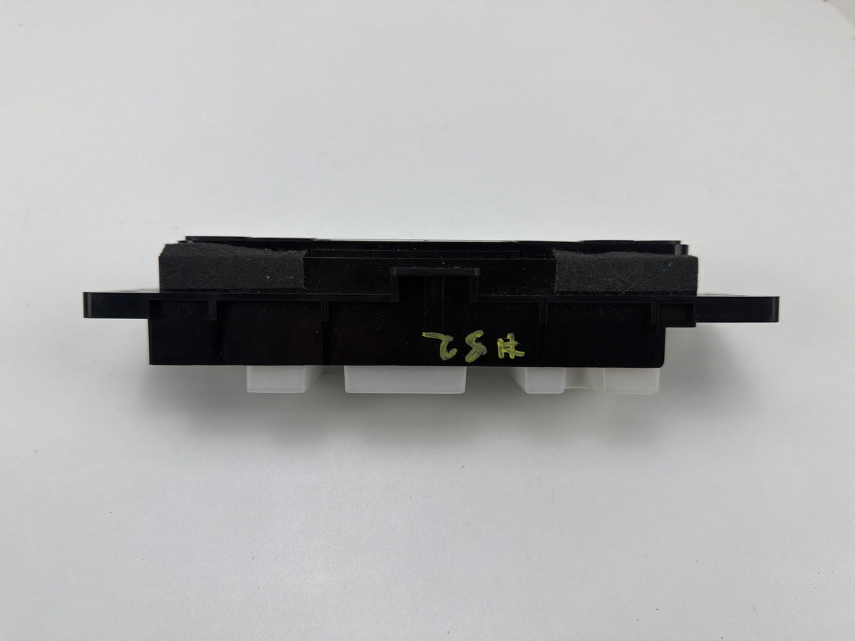 2011-2017 Infiniti QX56 - Rear A/C Heater Climate Control 27511-1LK0A OEM