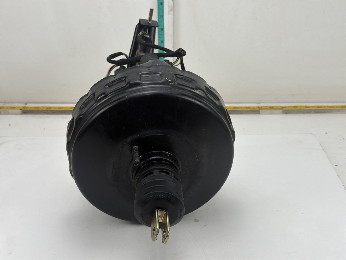 2004-2008 Chrysler Crossfire Power Brake Booster Master Cylinder Reservoir OEM