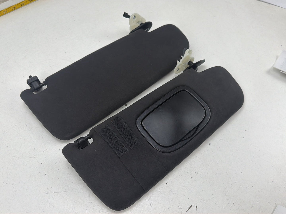 2014-2017 Maserati Ghibli Front Left Driver/Right Passenger Side Sun Visor OEM