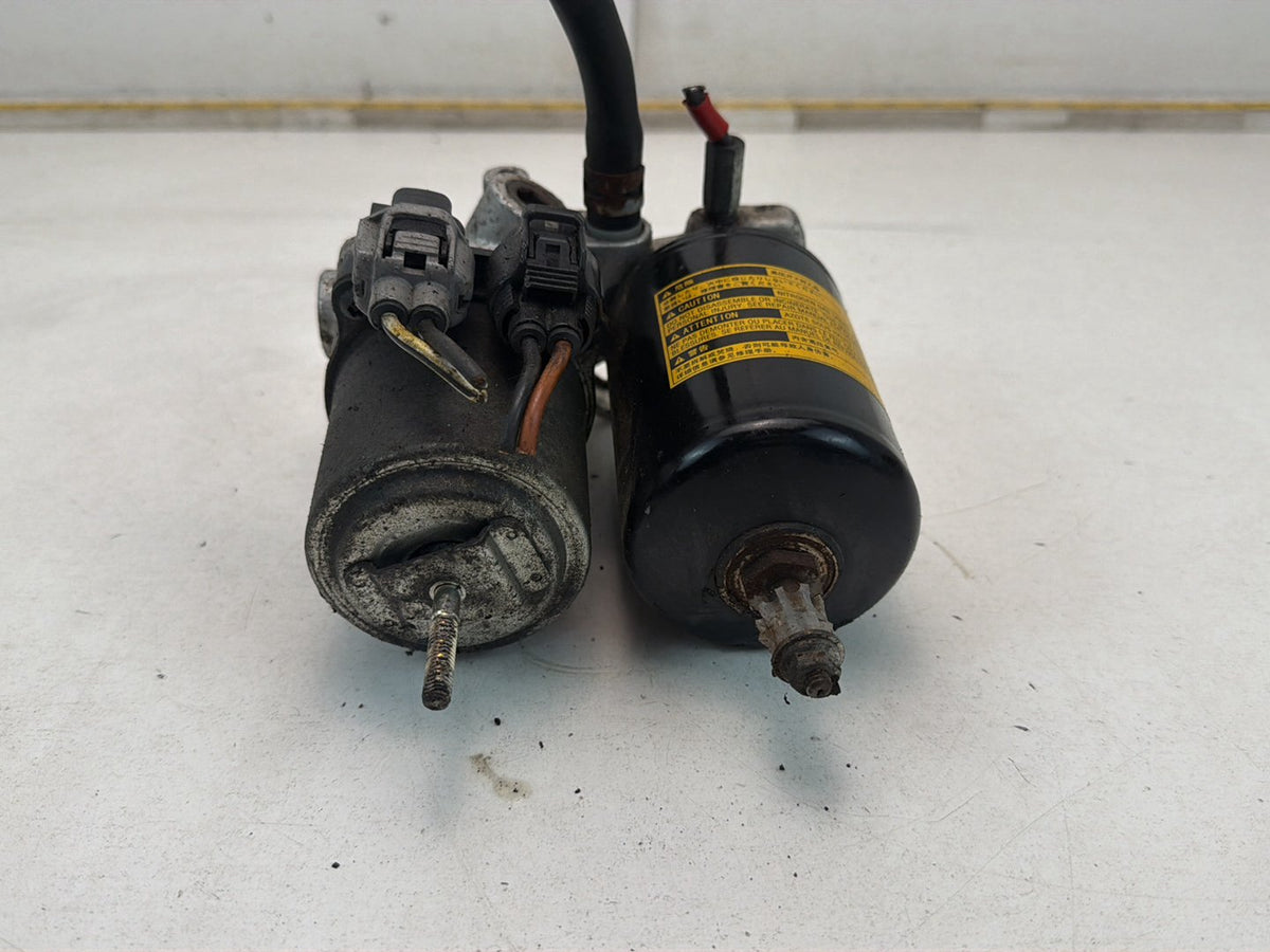 2010-2015 Toyota Prius ABS Brake Booster Pump & Accumulator Assembly OEM