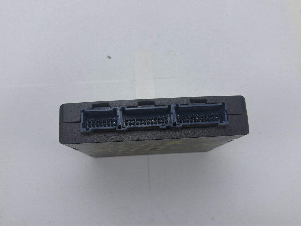 2000-2002 Chevrolet Silverado Body Control Module BCM 15063578 OEM
