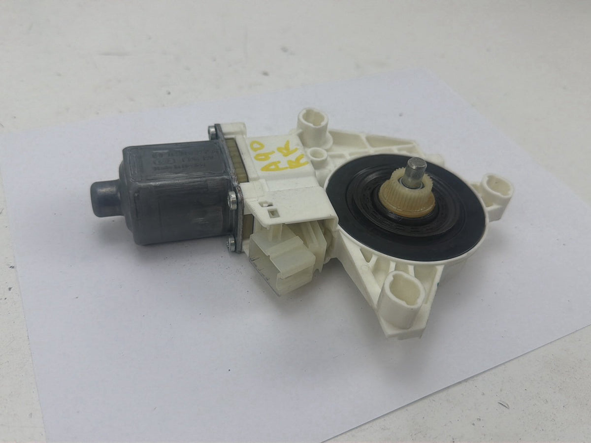 2012-2015 Mercedes-Benz ML550 Rear Right Side Door Window Regulator Motor OEM