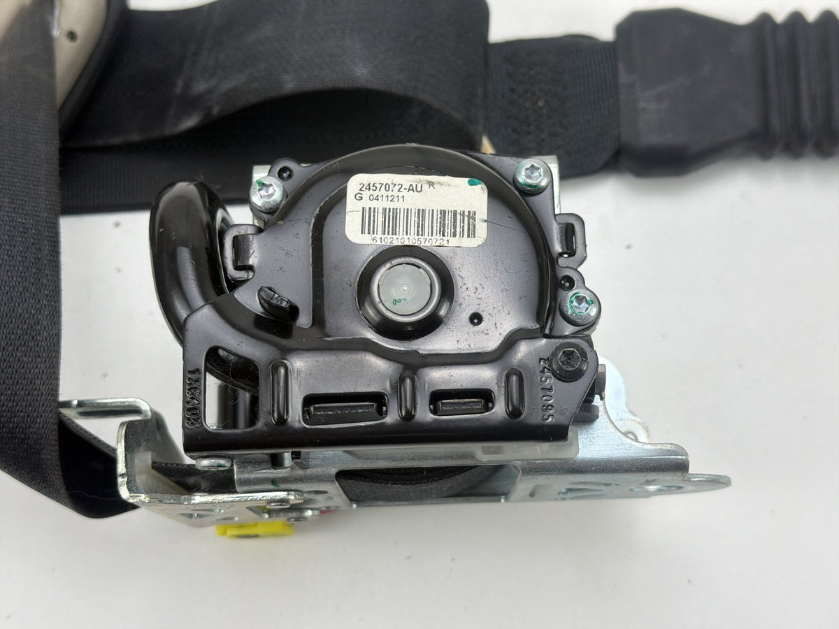 2013-2018 Nissan Altima Right Front Side Seat Belt Retractor Assembly OEM