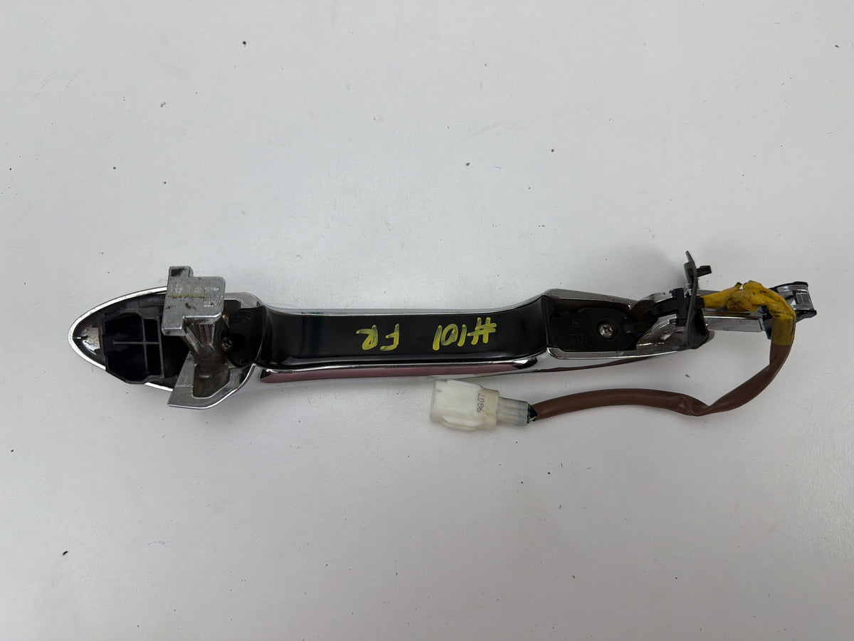 2007-2009 Lexus ES350 Front Right Exterior Door Handle Chrome 69210-33090 OEM