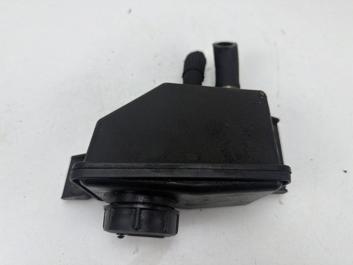 2014-2020 Maserati Ghibli III M157 Power Steering Reservoir Oil Tank Bottle OEM