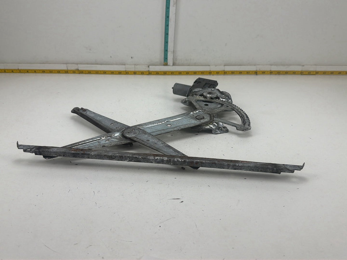 2012-2017 Toyota Camry Front Right Side Power Window Regulator Motor OEM