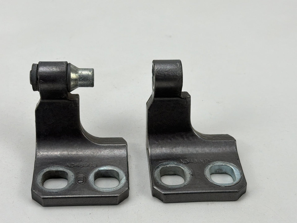 2014-2021 Maserati Quattroporte Rear Right Side Upper Lower Door Hinges Set OEM