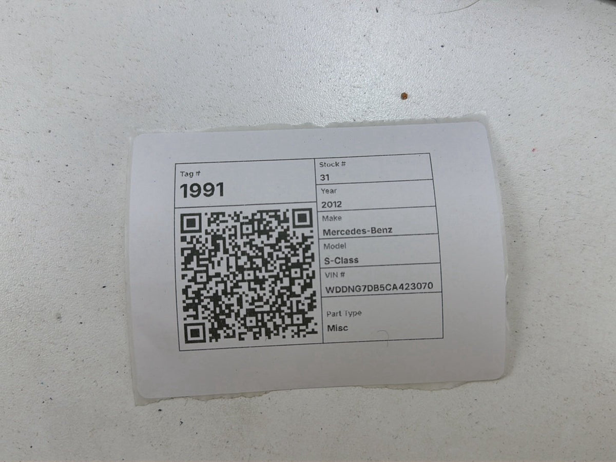 2007-2013 Mercedes-Benz S-Class 550 W221 Sat Navigation Unit PN: 1036909743 OEM
