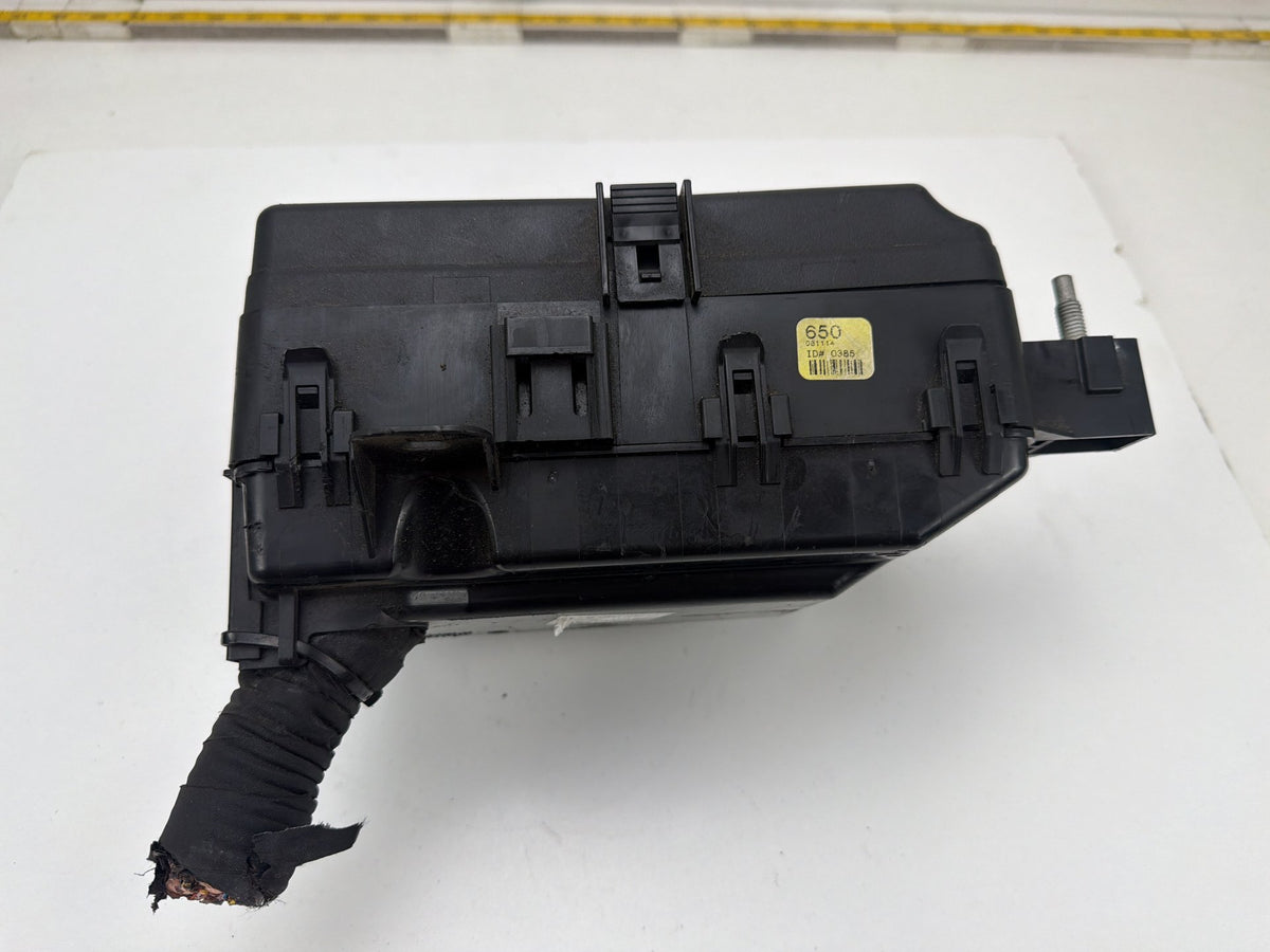 2014-2021 Maserati Quattroporte Rear Trunk Battery Pre-Fuse Box Block OEM