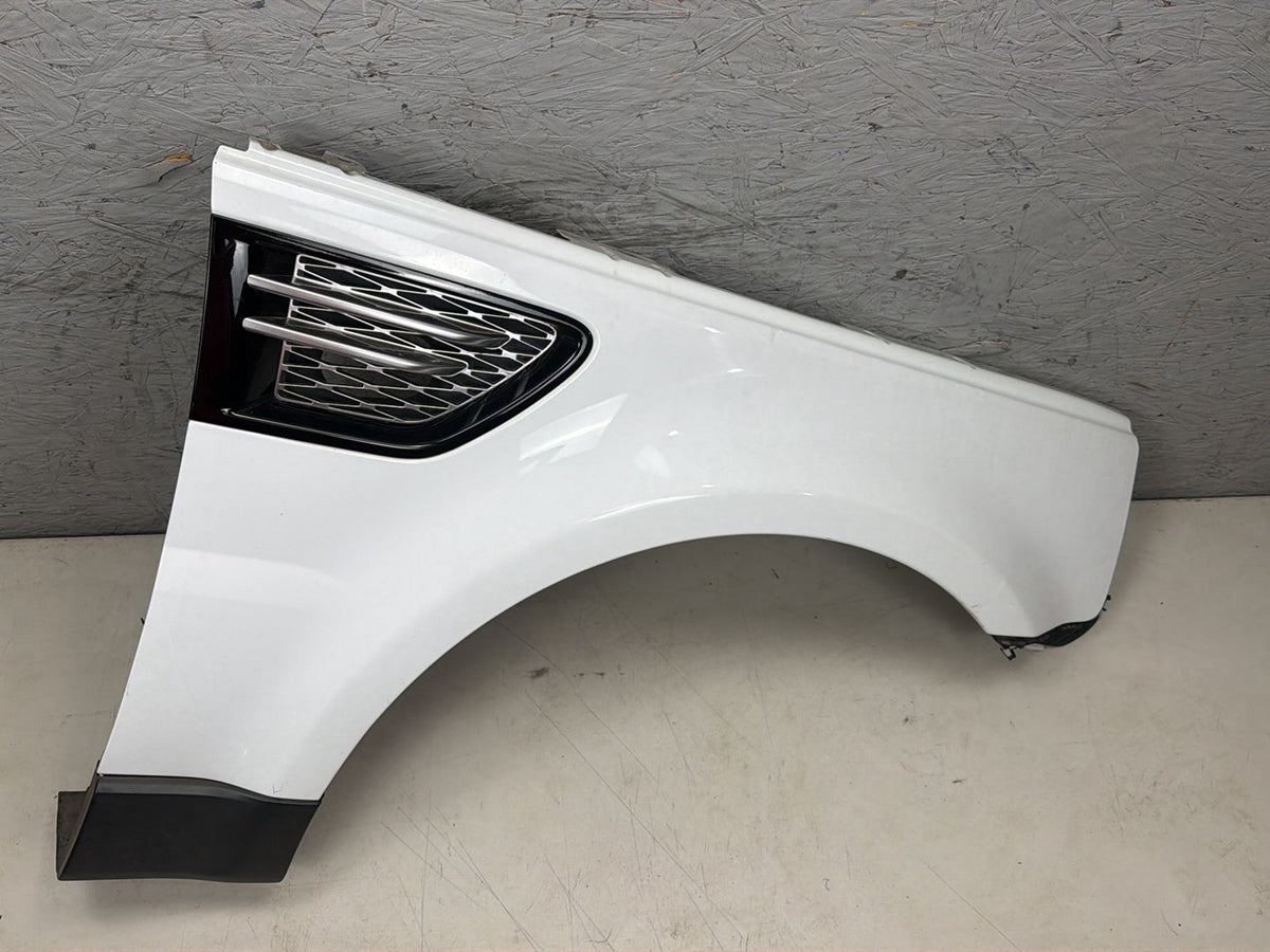 2010-2013 Land Rover Range Rover Sport Right Passenger Side Fender Cover OEM