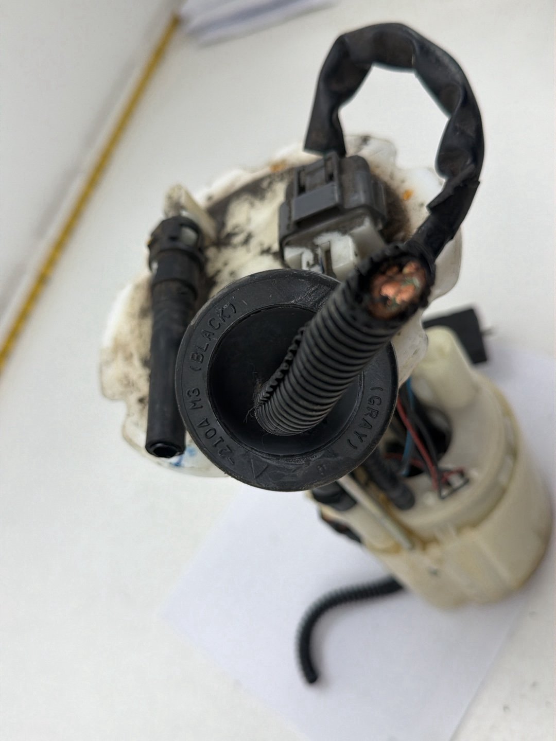 2014-2015 Infiniti Q50 Gas Tank Fuel Pump Sending Unit 170401MA0B OEM