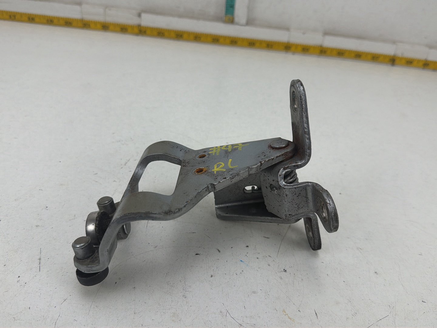 2017-2020 Toyota Sienna Rear Left Driver Side Sliding Door Roller Hinge OEM