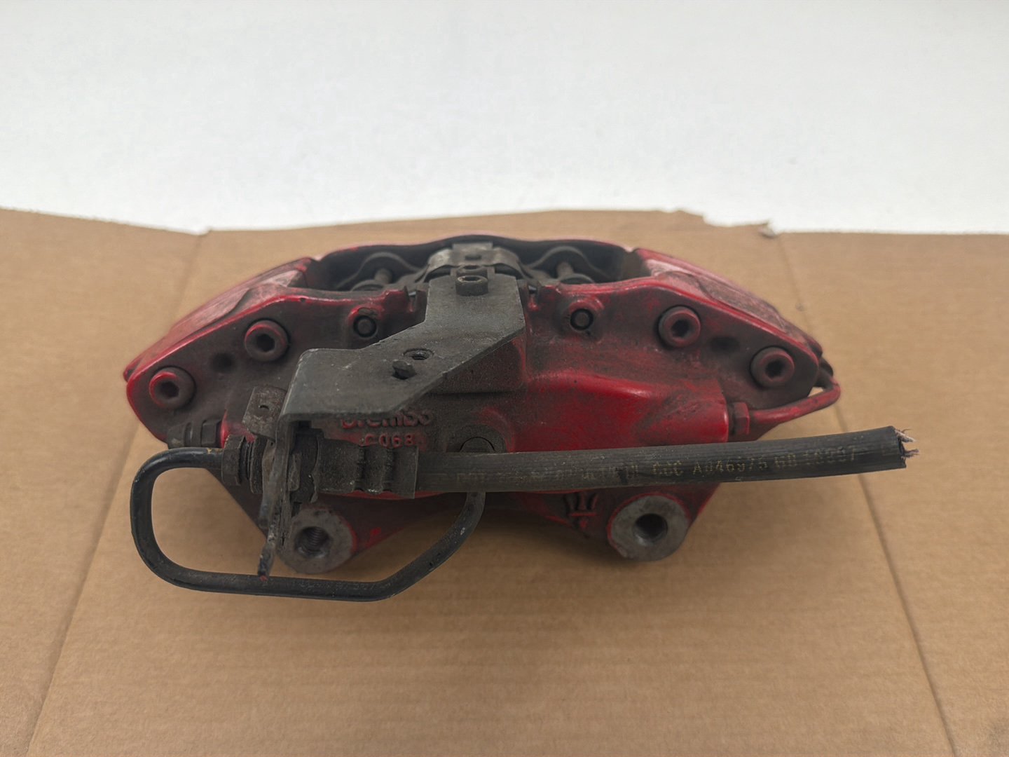 2014-2017 Maserati Ghibli III M157 - Right Rear Caliper PN: 20B87700