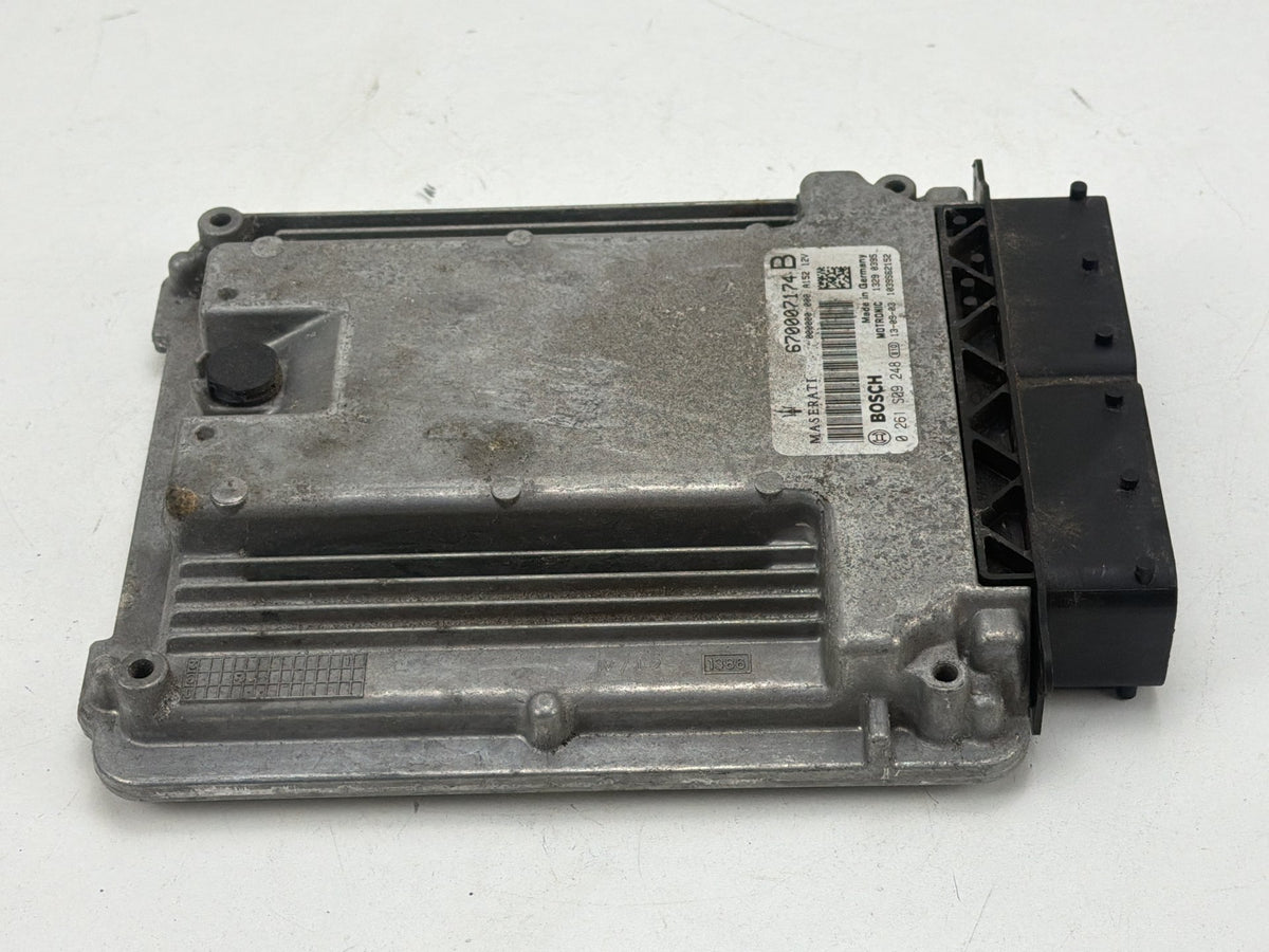 2015-2020 Maserati Ghibli III M157 Engine Control Unit ECU 670007174 B OEM