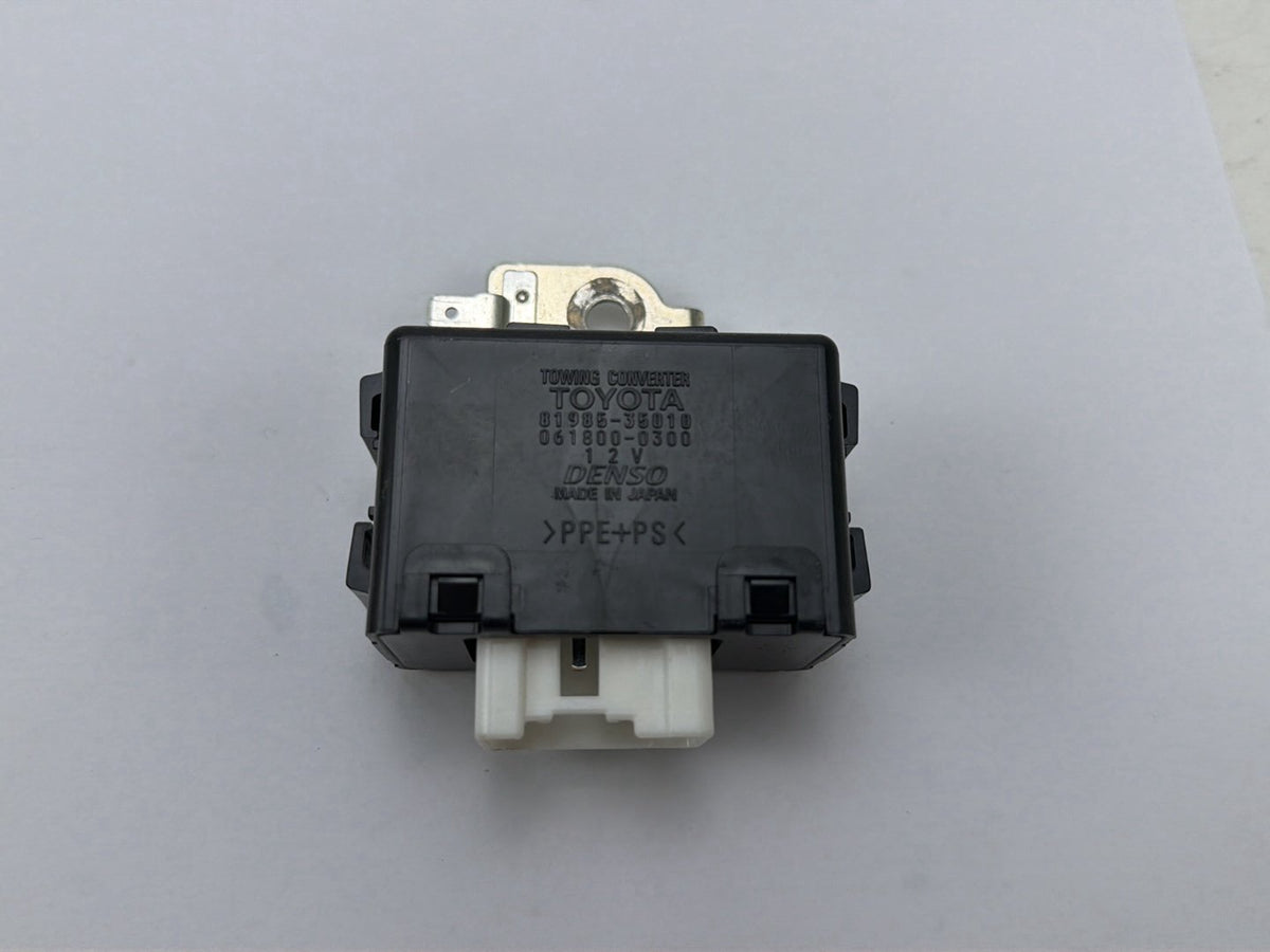 2003-2009 Toyota 4Runner Towing Converter Control Module 81985-35010 OEM