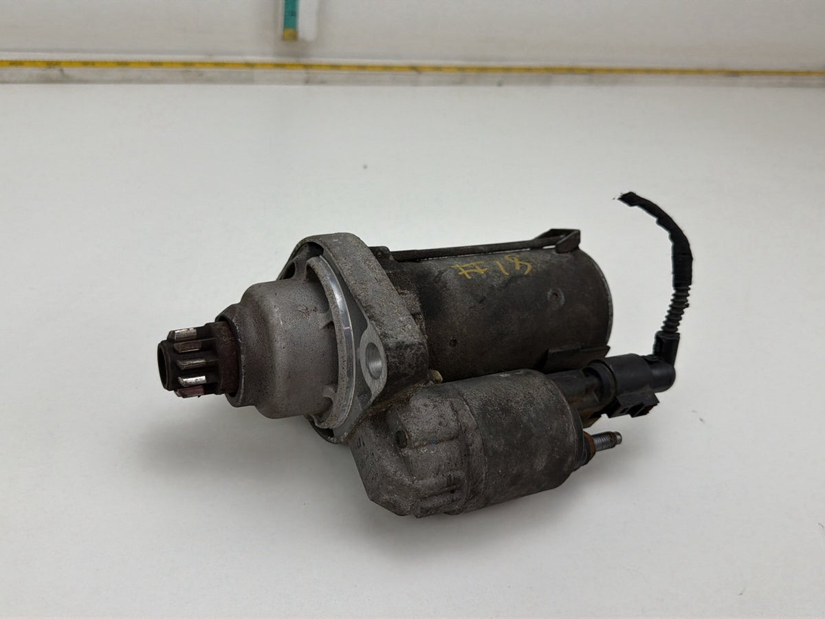 2013-2017 Volkswagen Tiguan Starter Motor 02M911021 OEM