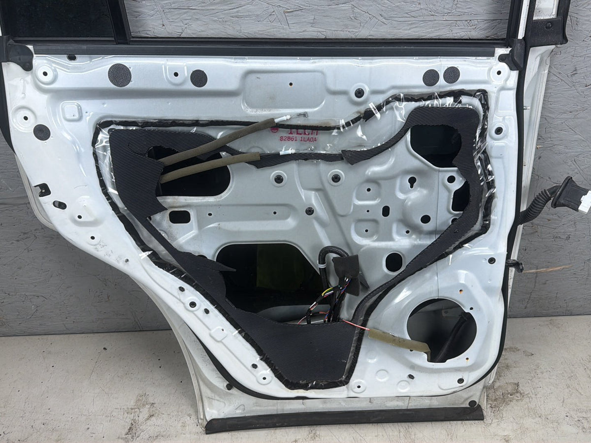 2011-2013 Infiniti QX56 Rear Left Door Shell With Quarter Glass OEM