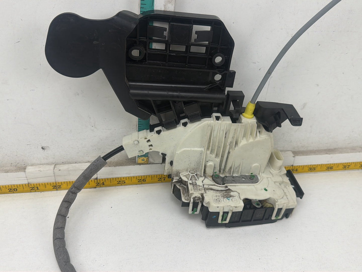 2012-2015 Mercedes-Benz ML550 Front Left Driver Door Lock Latch Actuator OEM