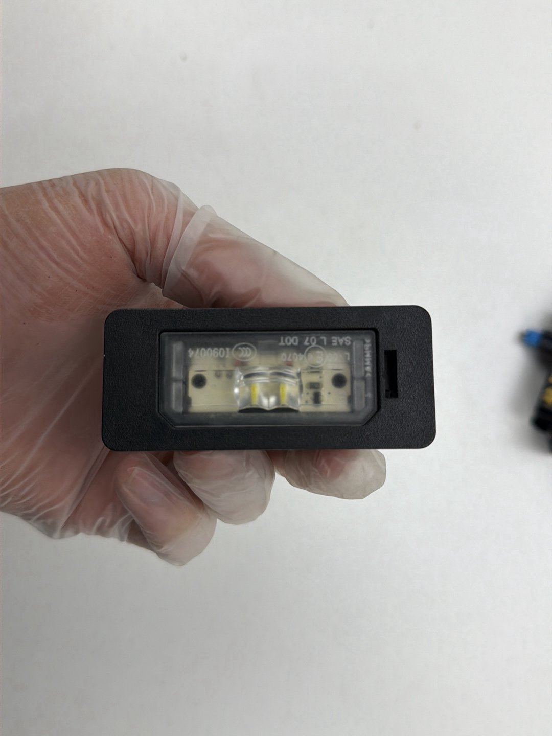 2012-2014 BMW X1 E84 SUV Rear License Plate Light I090074 OEM