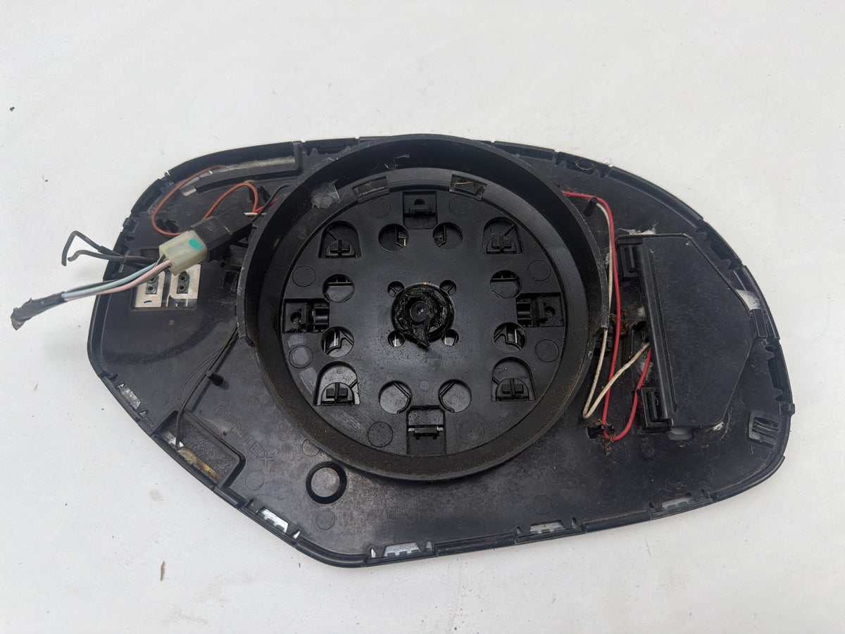 2007-2014 GMC DENALI GMT900 Front Driver Left Side Door Mirror Glass OEM