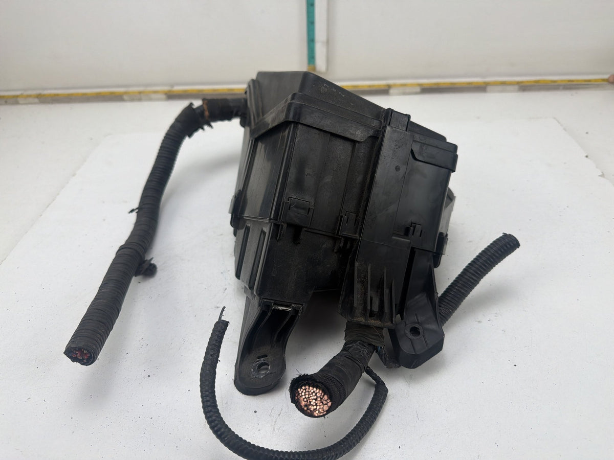 2006-2013 Lexus IS250 Engine Fuse Relay Box Junction Module 89211-53010 OEM