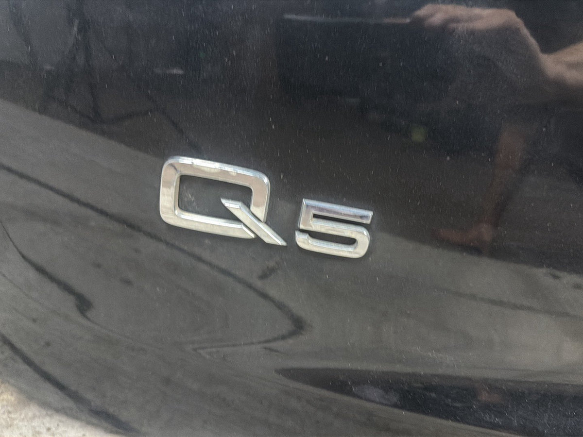 2009-2017 Audi Q5 Rear Trunk Lid Liftgate Tailgate Hatch Panel Assembly OEM