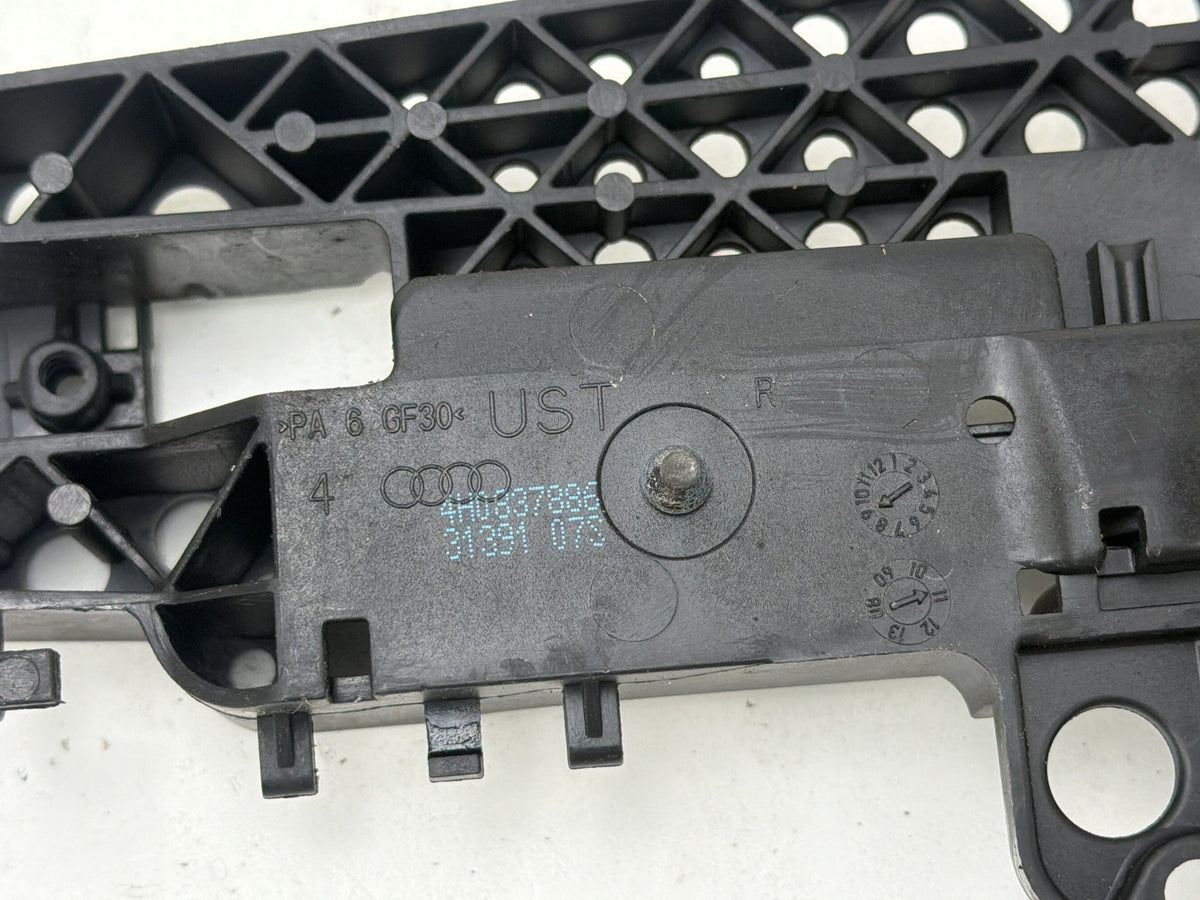 2012-2018 Audi A7 Right Rear Door Lock Actuator w/ Handle Bracket 4G0839016A OEM
