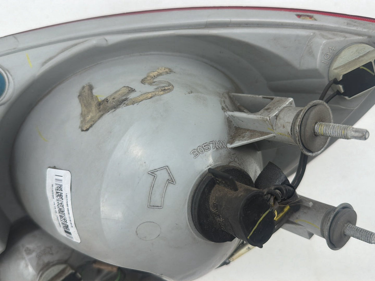 2005-2006 Pontiac Pursuit Rear Left Driver Side Tail Light OEM