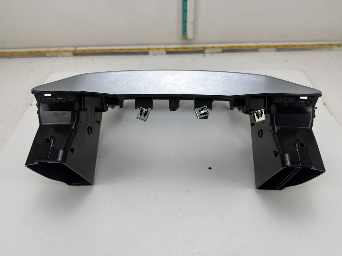 2014-2017 Maserati Ghibli Dashboard Center Screen Radio Trim Bezel 670019060 OEM