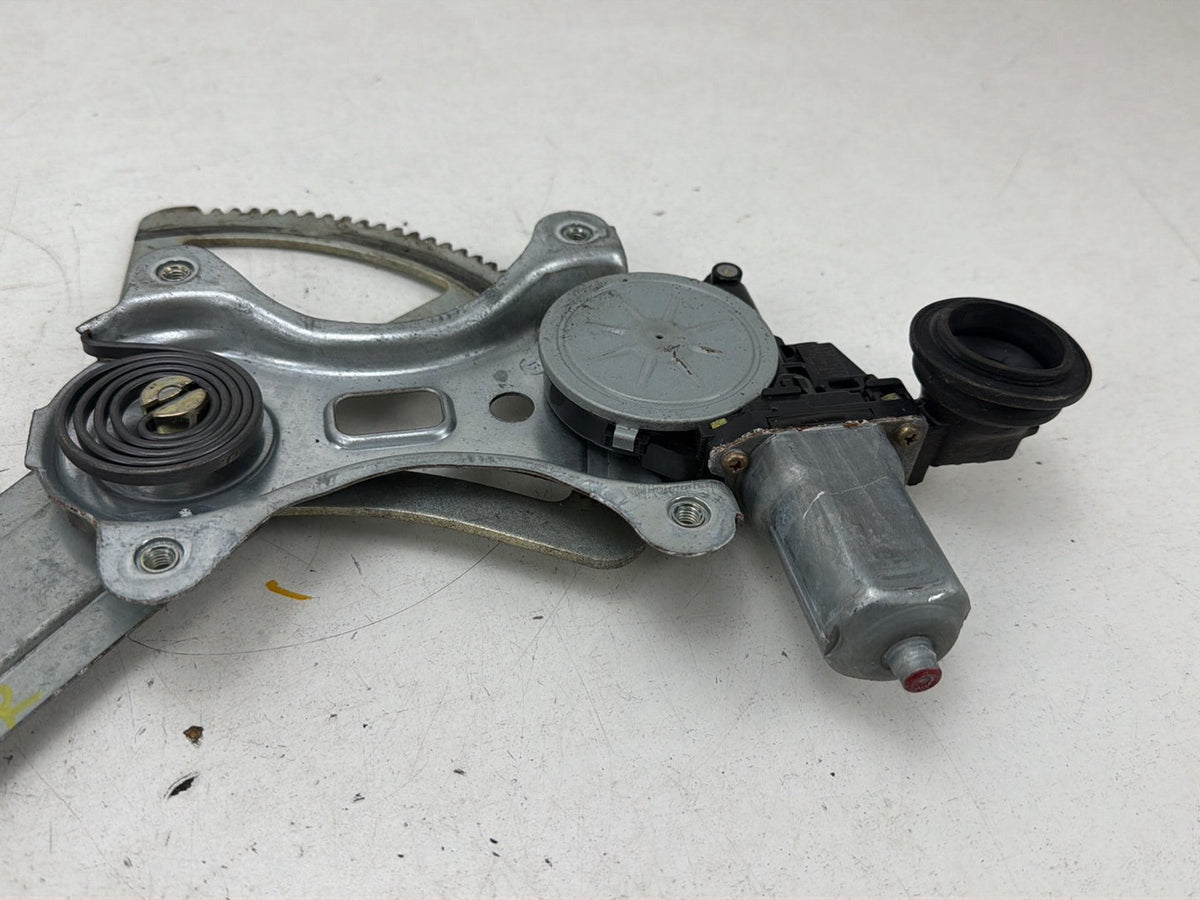 2003-2009 Toyota 4Runner Front Right Side Door Window Regulator Motor OEM