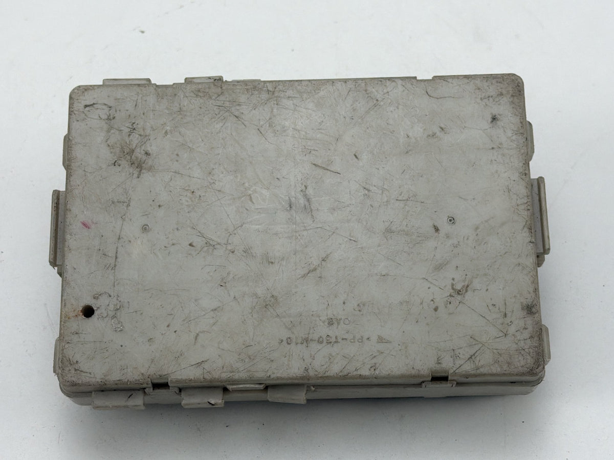 2003-2004 Infiniti FX35 FX45 Fuse Box Controller Module 284B7CG000 OEM